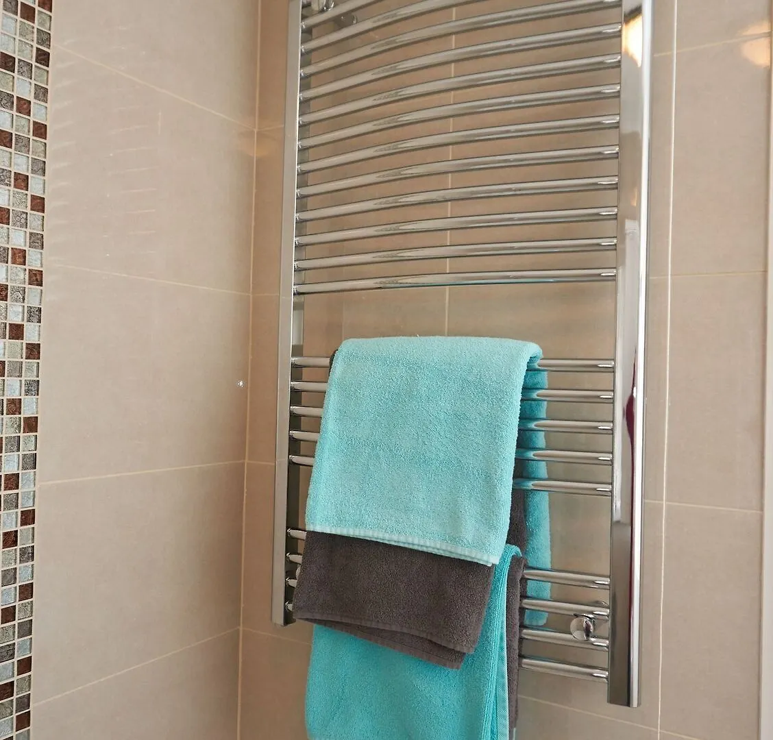 Modern Central Cardiff Apartment United Kingdom